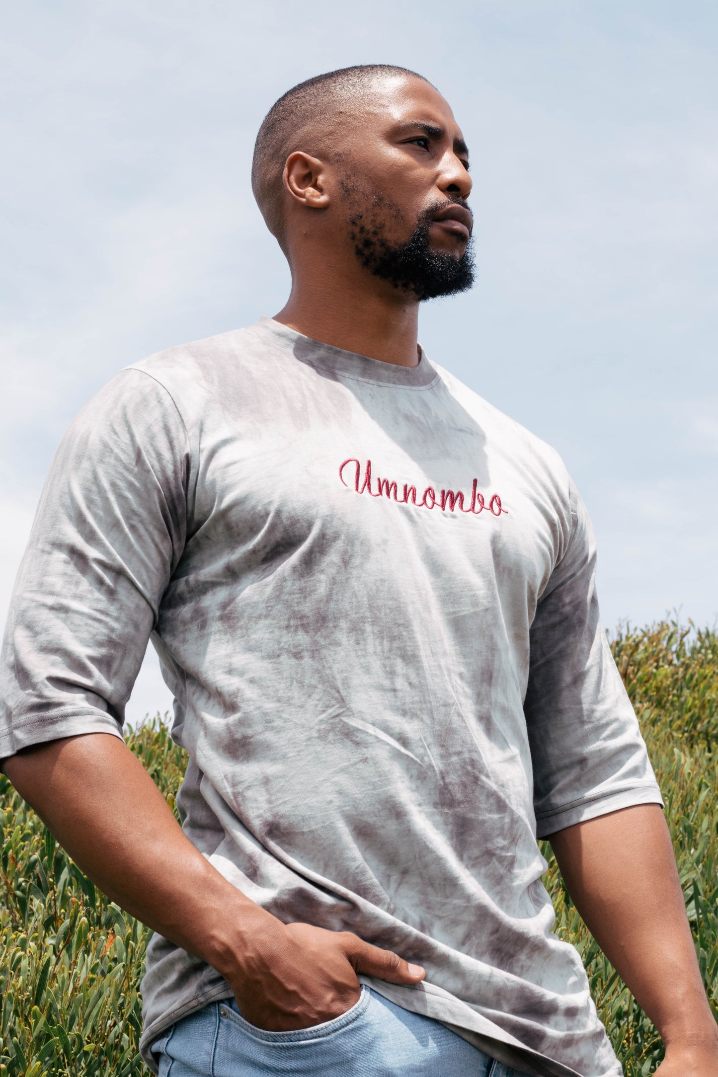 UMNOMBO Tie Dye Statement Elbow Length T-Shirt